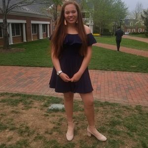 La Femme Formal Navy dress sz 6